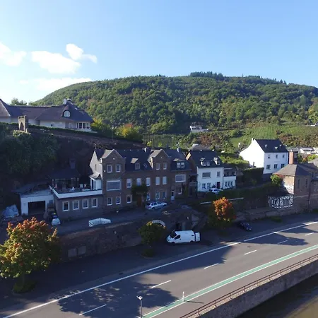 Moselblick Apartman Alf